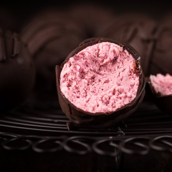 Raspberry Cheesecake Truffles