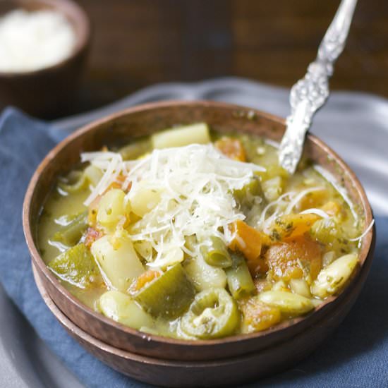 Creamy Pesto Veggie Orzo Soup