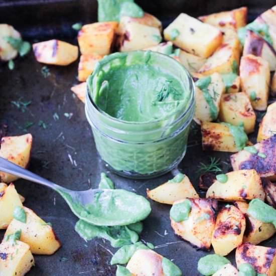Creamy Dill Sauce w/ Spirulina