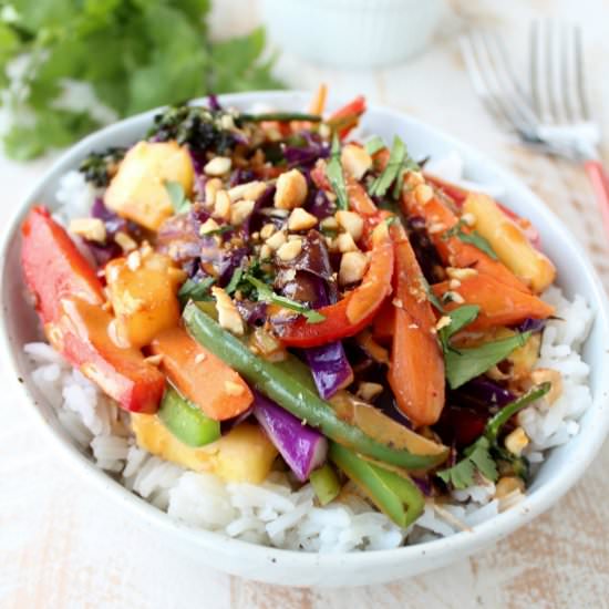 Thai Peanut Veggie Rice Bowl