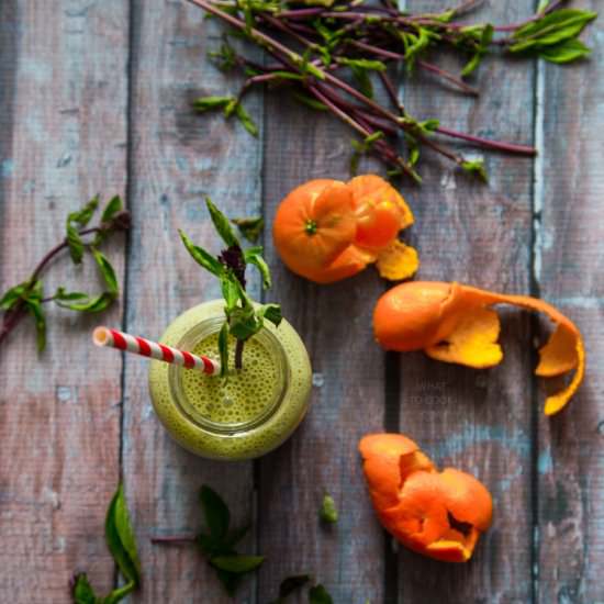 Basil and Mandarin Orange Smoothie