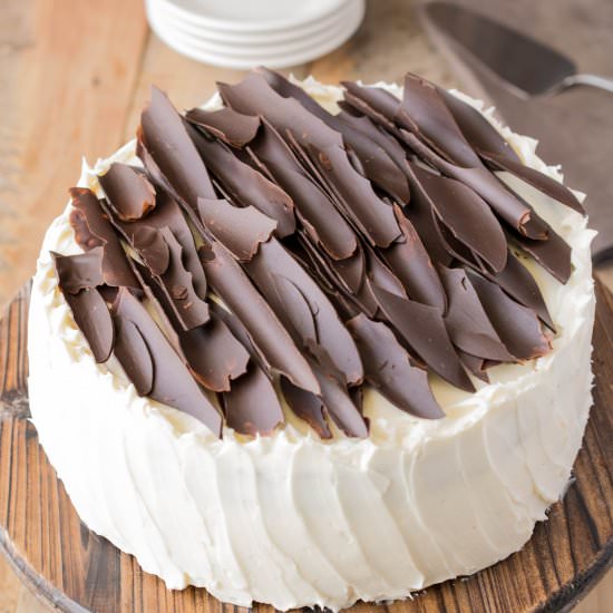 Irish chocolate cake with Baileys