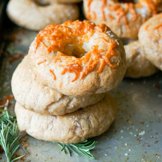 Rosemary Garlic Bagels