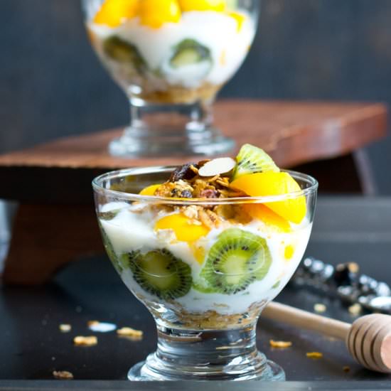 Yogurt Granola Parfait Recipe