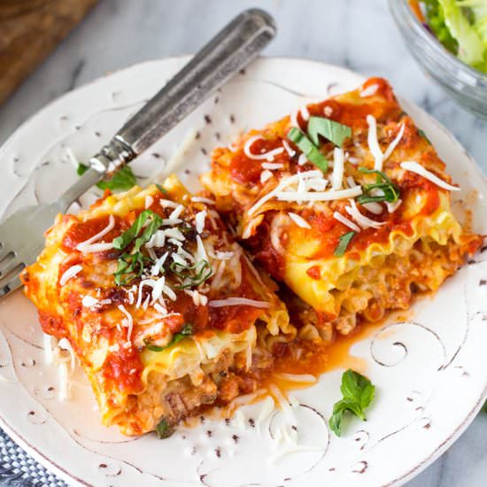 Spinach Artichoke Lasagna Roll Ups