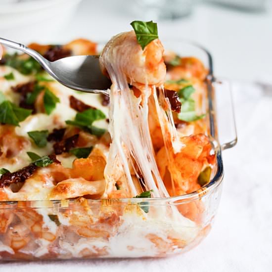 Mozzarella Tomato Pasta Bake