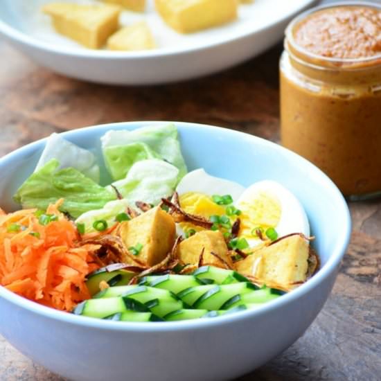 Thai Tofu Salad w/ Peanut Dressing