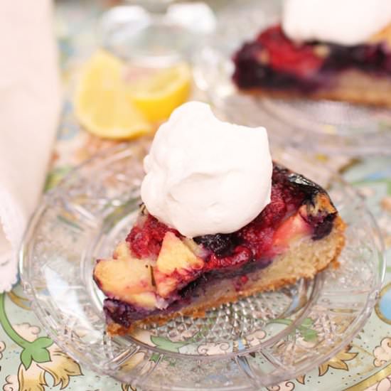 Apple Berry Coffee Cake