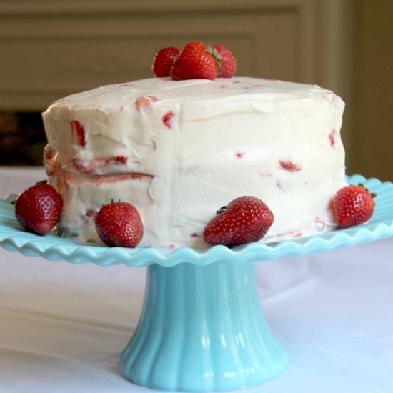 Fresh Strawberry Cake