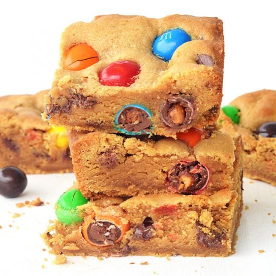 M&M Peanut Butter Cookie Bars