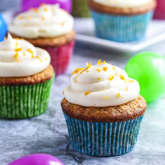 Moist Carrot Cake Cupcakes