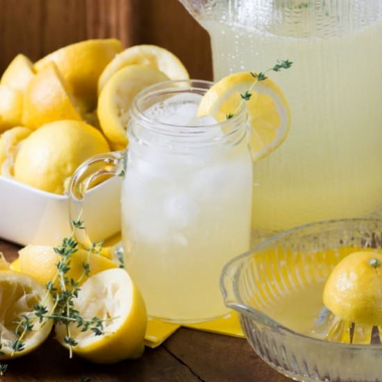 Spring Thyme Lemonade