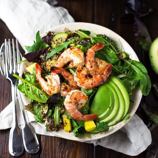 Quinoa Shrimps Bowl with Mango