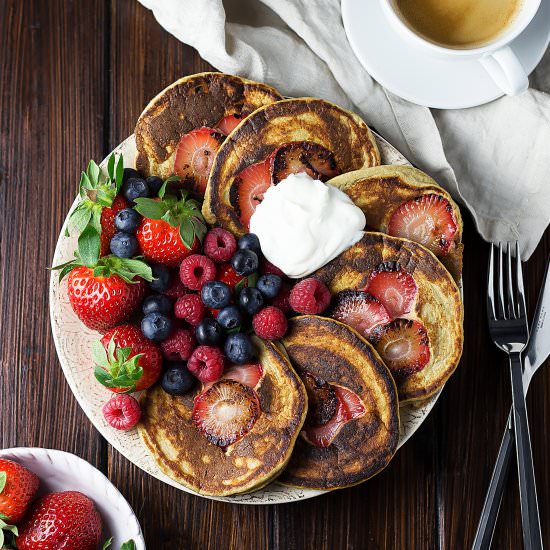 Easy Banana Pancakes