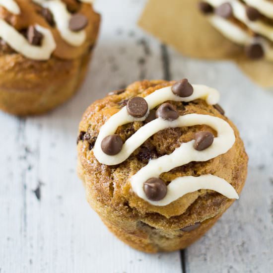 Cinnamon Swirl Chocolate Chip Muffins