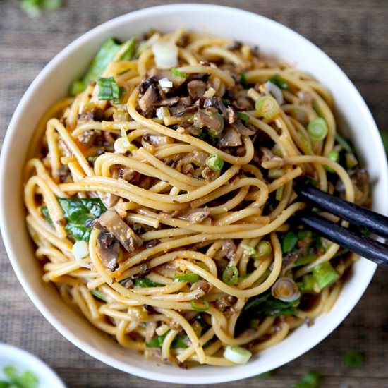 Vegan Dan Dan Noodles