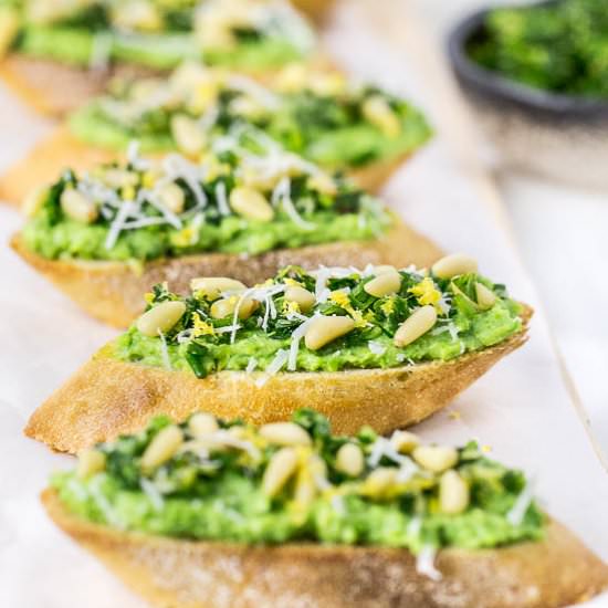 Sweet Pea & Ricotta Crostini