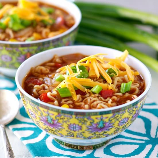 Barbecue Chicken Ramen Noodle Bowls