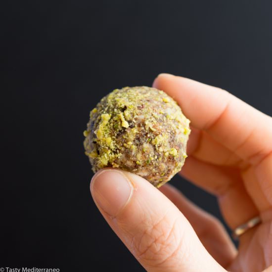Healthy Energy Bites
