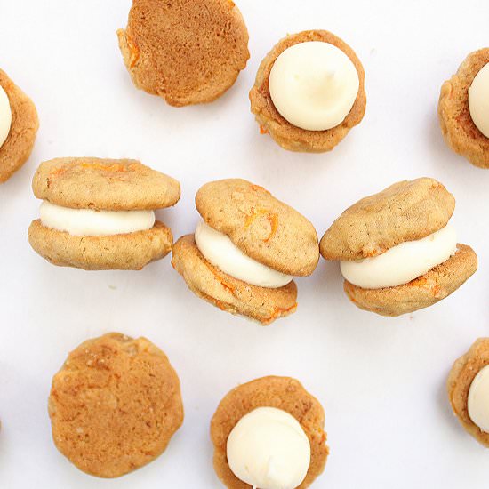Mini Carrot Cake Whoopie Pies