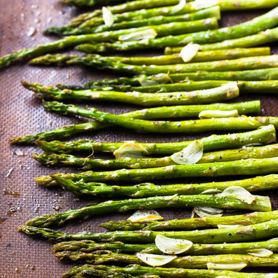 Garlic Roasted Asparagus