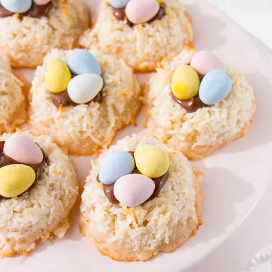 Easter Coconut Macaroons