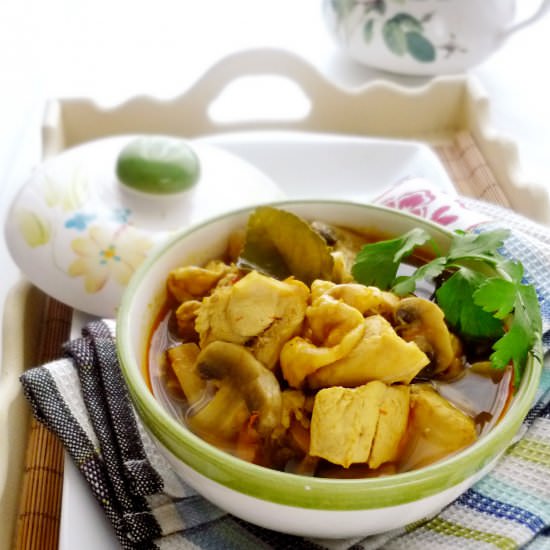 Tom Yum Gai Soup