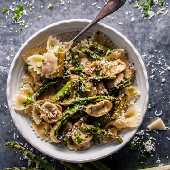 Asparagus and Mushroom Pasta