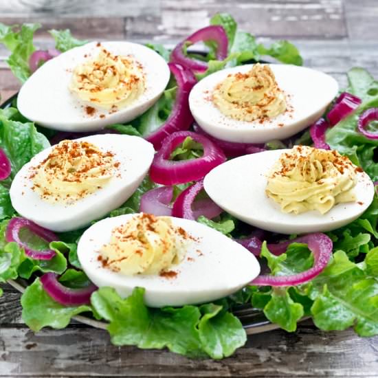 Vegan deviled (v)eggs