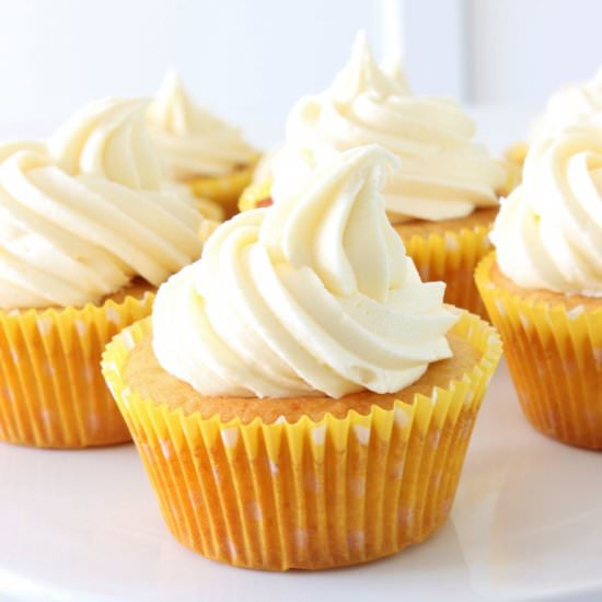 Lemon Cupcakes {gluten free}