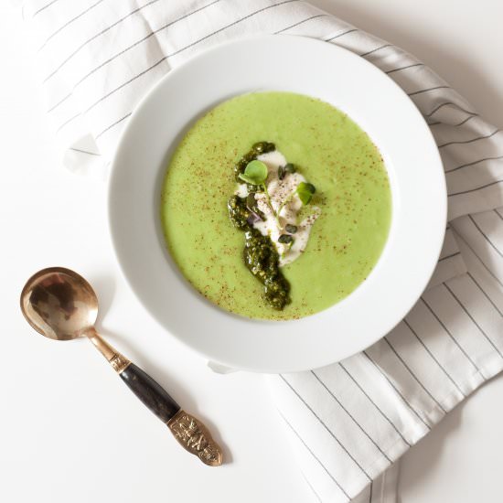 Easy Spring Soup: Pea, Leek, Potato
