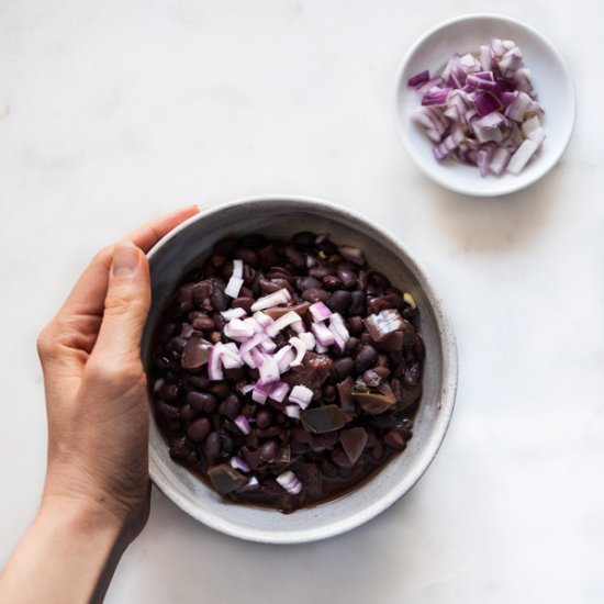 Easy Slow Cooker Cuban Black Beans