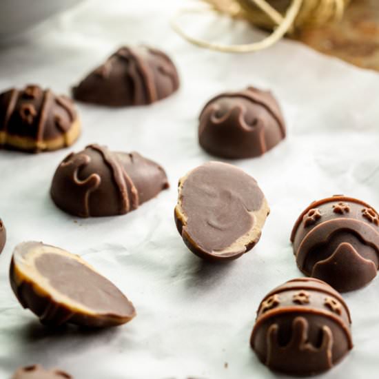Vanilla Fudge Chocolate Eggs