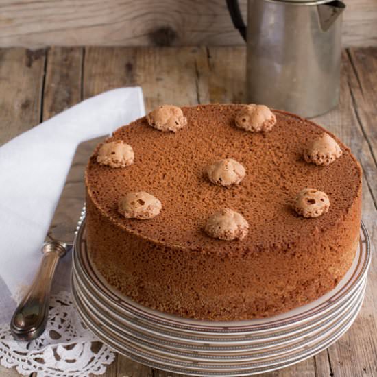 Amaretti Cake