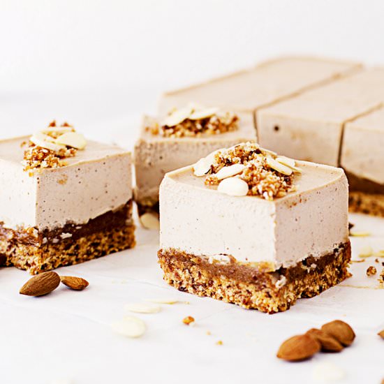 Almond & Caramel Vegan Cheesecake
