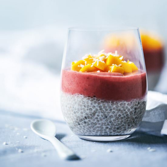 Guava Strawberry Chia Pudding
