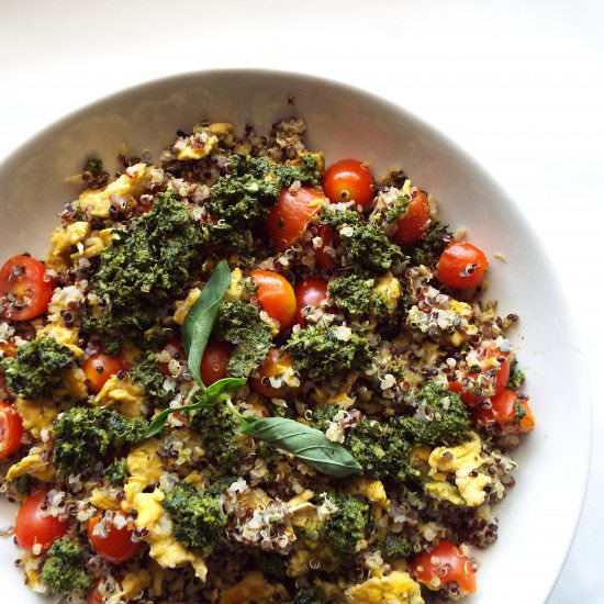 Pesto Quinoa Breakfast Bowl