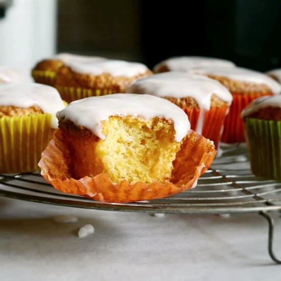 Aargauer Carrot Cupcakes
