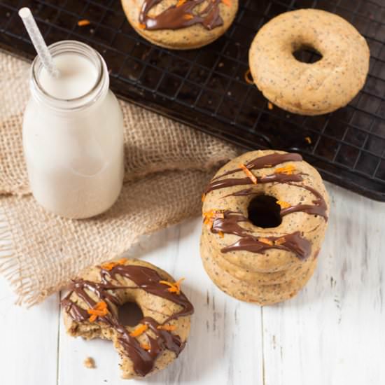 Vegan Orange Poppy Seed Donuts