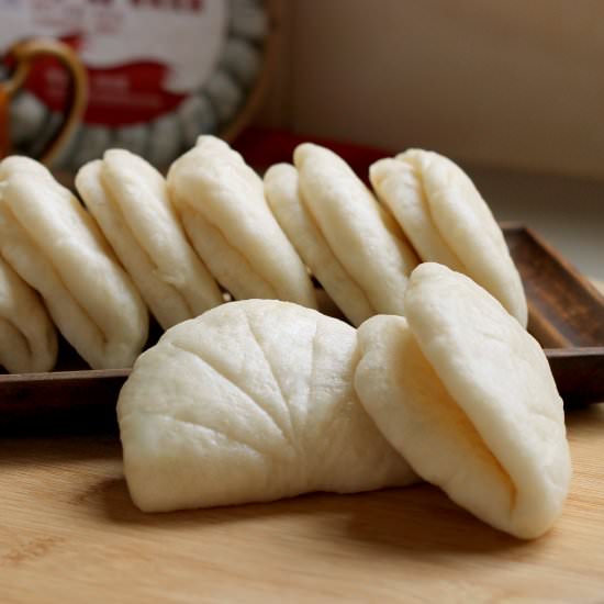 Lotus Leaf Bun 荷叶包
