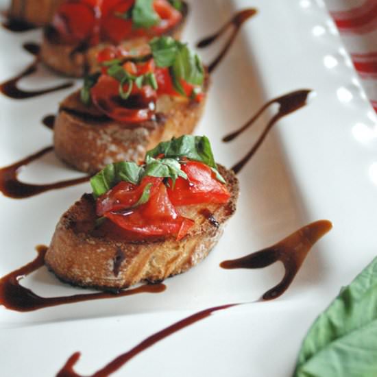 Tomato Bruschetta w/ Balsamic Glaze