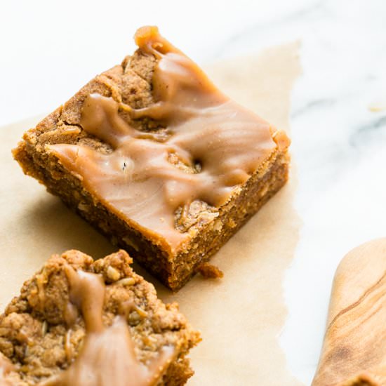 Peanut Butter Oat Blondies