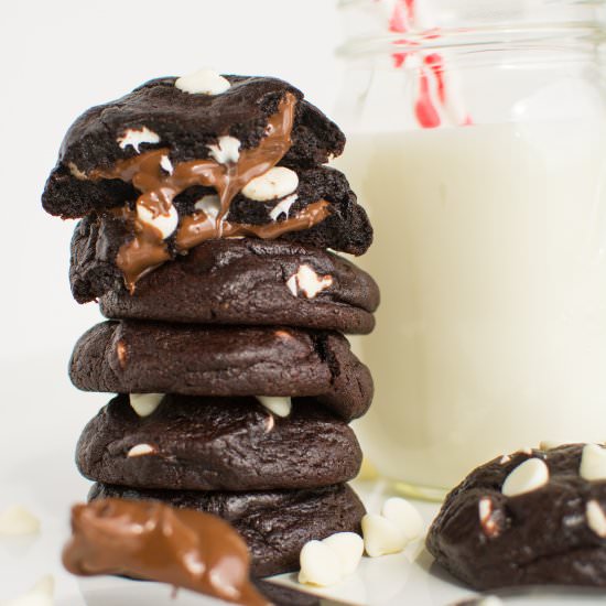 Nutella Stuffed Pudding Cookies
