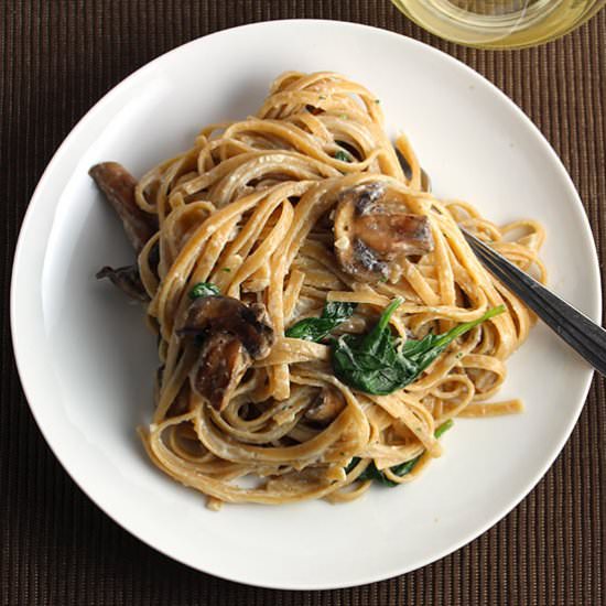 Lightened Creamy Mushroom Linguine