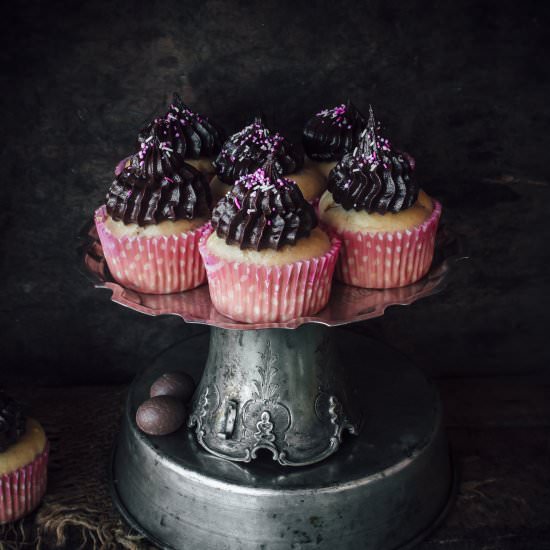 Chocolate Egg Cupcakes