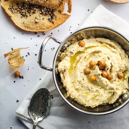 Roasted Garlic & Artichoke Hummus