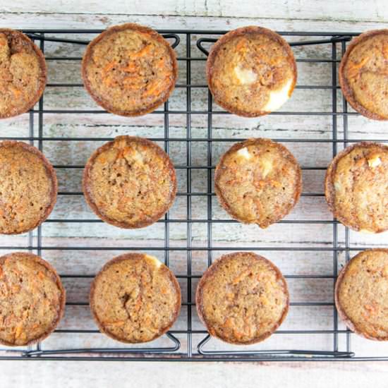 Inside-Out Carrot Cake Cupcakes