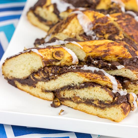Chocolate Peanut Butter Twist Bread