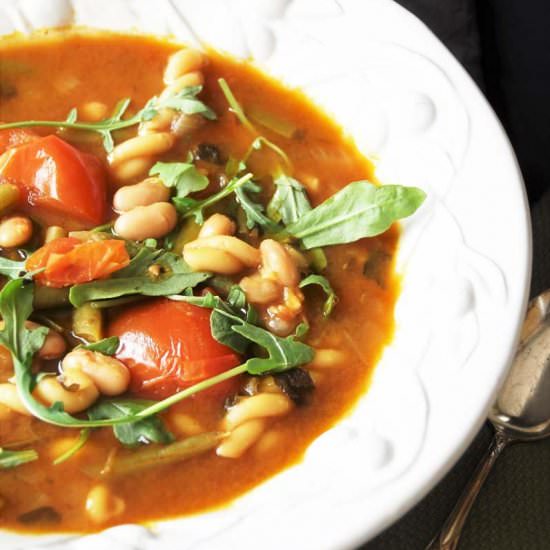Minestrone Soup with Arugula