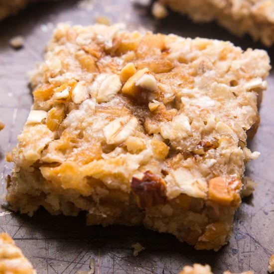Banana Nut Granola Bar Bites